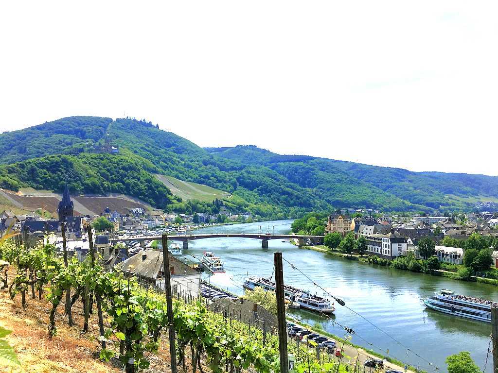 Mosel bei Bernkastel-Kues - Urlaub an der Mosel in Ferienhaus Maring, Kreuzberg 7, 54484 Maring-Noviand